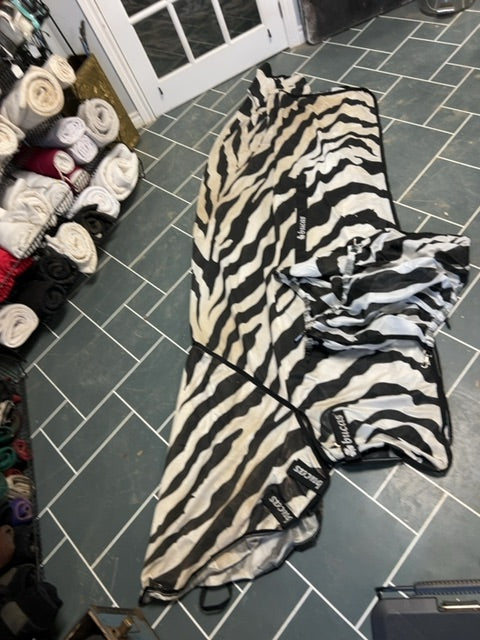 Zebra Bucas High Neck Fly Sheet, 84