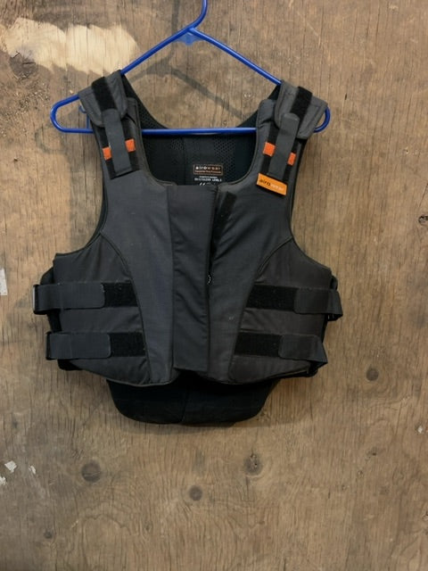 Black Airowear Outlyne Safety Vest