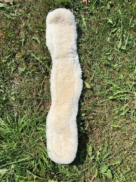 White Leveza Sheepskin Dressage Girth, 24”