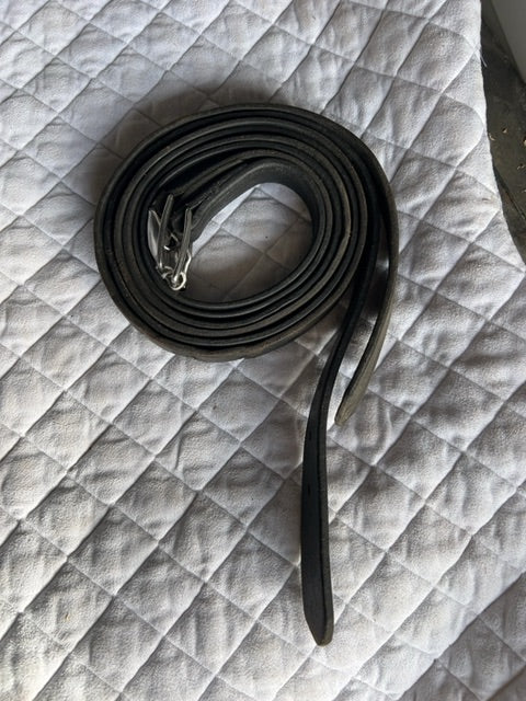 Black HS 25 Stirrup Leathers, 60"