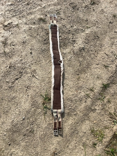 Brown Shedrow Fuzzy Girth, 52"