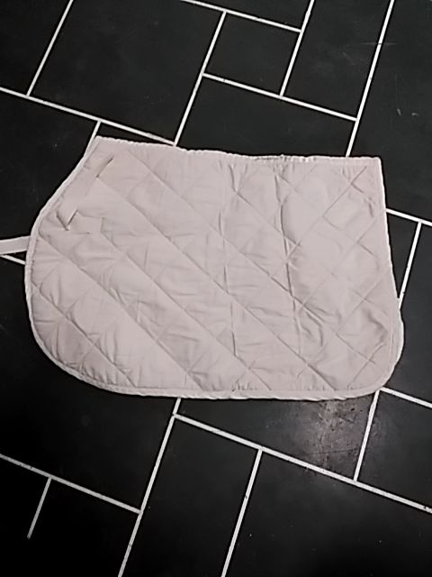 White  Saddle Pad, Pony