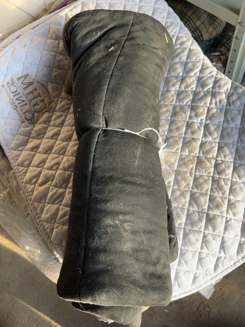 Black  Pillow Quilts, 20"